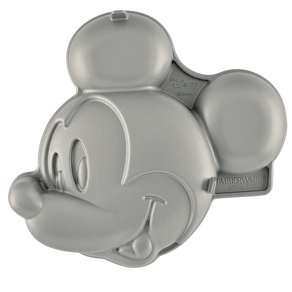 NIB Disney Mickey Mouse cast aluminum 3D cake pan Birthday Party baking